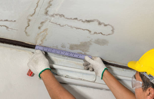 Reliable Sewage Cleanup contractor in Orlando, OK by Water Damage Irwin